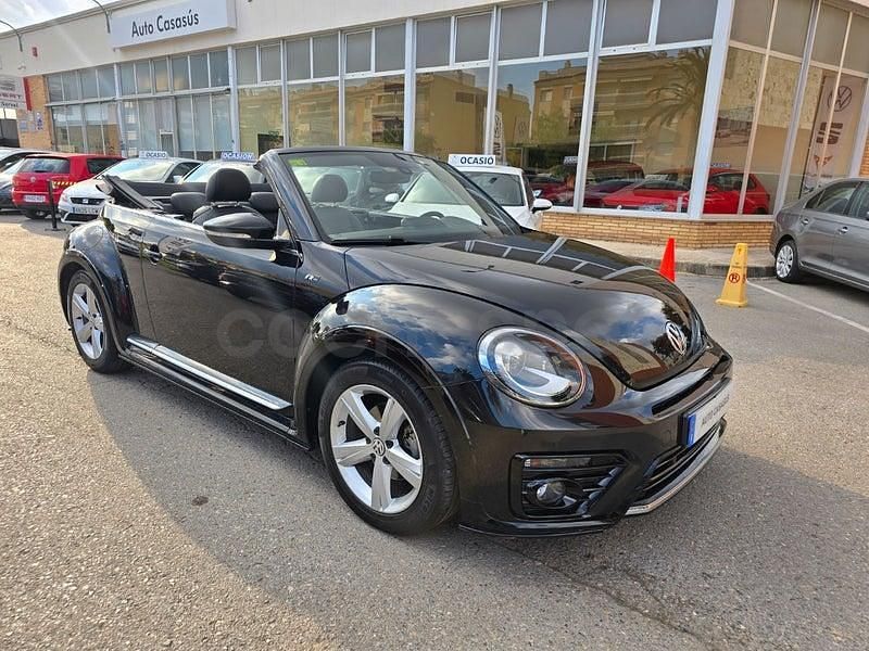 Usado VW Beetle R-line 150 CV (110 kW) 2018 Negro Utilitario