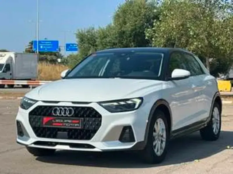 Usado Fiat 500 Lounge 69 CV (50 kW) 2019 Rojo Utilitario