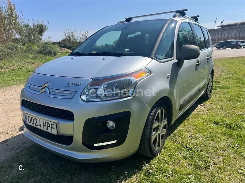 Usado Citroën C3 Picasso Seduction 92 CV (67 kW) 2013 Blanco Monovolumen