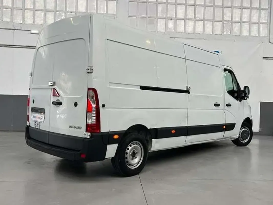 Usado Renault Master 125 CV (91 kW) 2013 Blanco Van