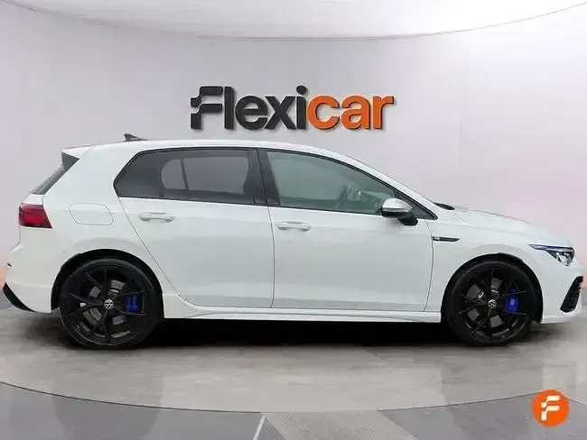 Usado VW Golf VIII R 320 CV (235 kW) 2024 Blanco Berlina