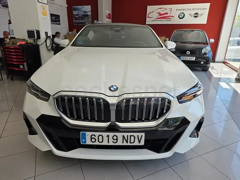 Usado BMW 520 Comfort Edition 197 CV (144 kW) 2025 Blanco Berlina