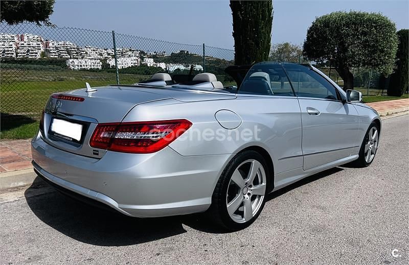Usado Mercedes E250 Avantgarde 204 CV (150 kW) 2012 Gris / plata Descapotable