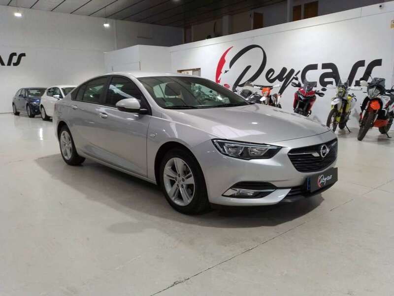 Gris Usado 2018 Opel Insignia Business Berlina | 14.990 € (Caro) - Imagen 1/4