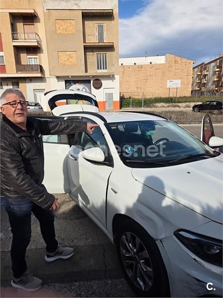 Usado Fiat Tipo Pop 95 CV (69 kW) 2017 Blanco Berlina