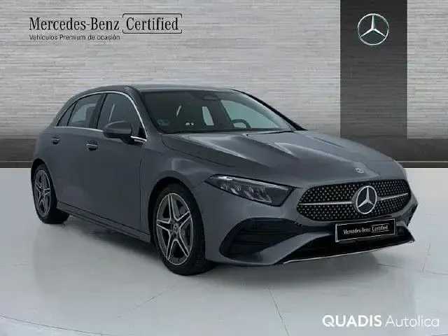 Usado Mercedes A180 136 CV (100 kW) 2025
