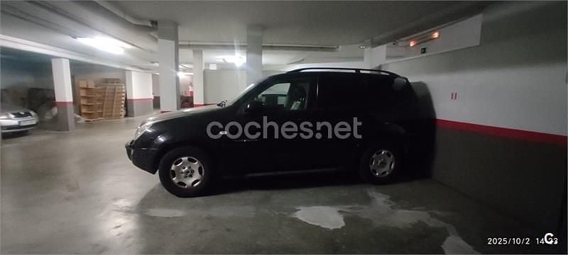 Negro Usado 2005 Ssangyong (KGM) Rexton SUV | 4500 € - Imagen 1/2