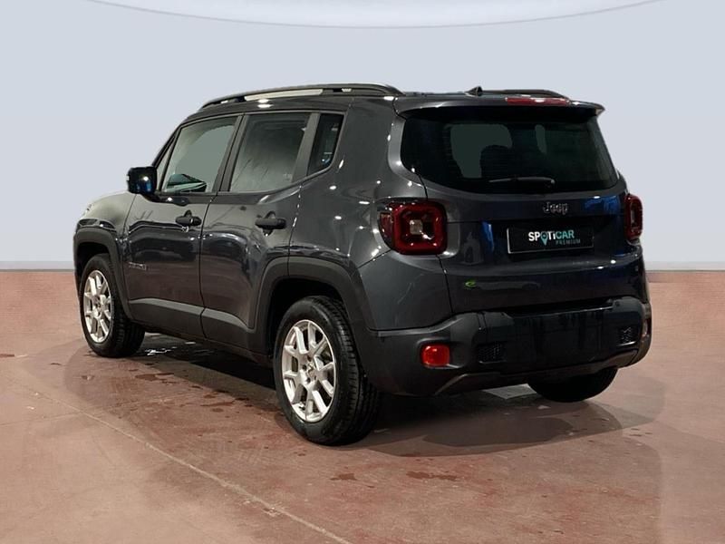 Usado Jeep Renegade Limited 130 CV (95 kW) 2024 Gris SUV