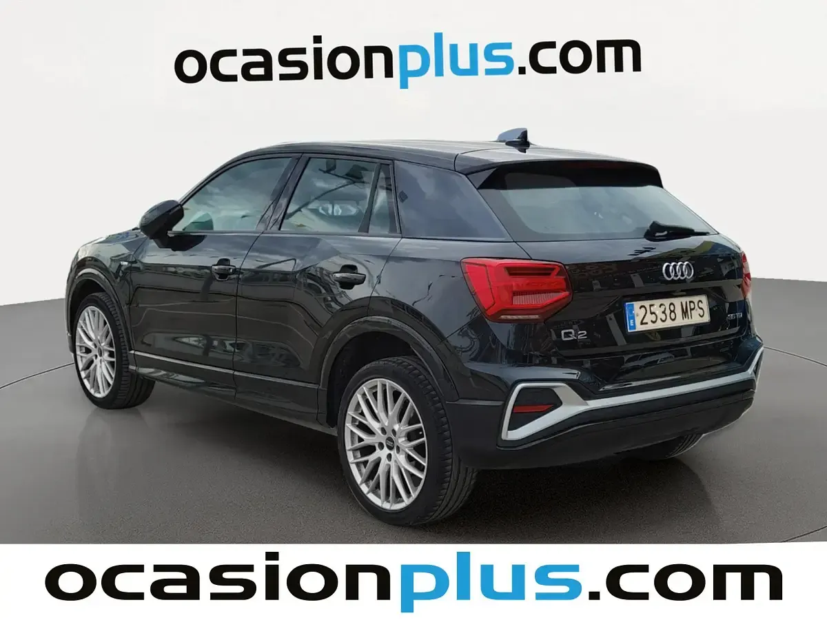 Usado Audi Q2 S-Line 150 CV (110 kW) 2024 Negro SUV