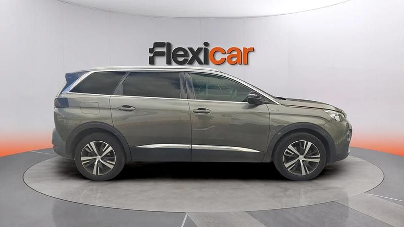Usado Peugeot 5008 Allure 130 CV (95 kW) 2019 Gris SUV