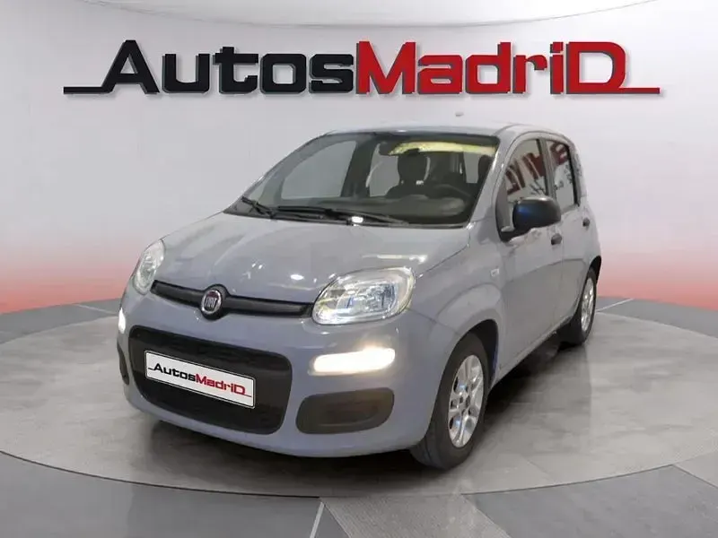 Usado Fiat Panda 70 CV (51 kW) 2022 Gris / plata Utilitario