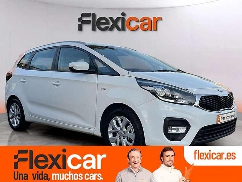 Usado Kia Carens 136 CV (100 kW) 2018 Blanco Monovolumen