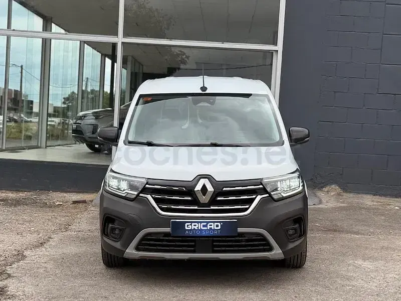 Usado Renault Kangoo Equilibre 95 CV (69 kW) 2022 Blanco Monovolumen