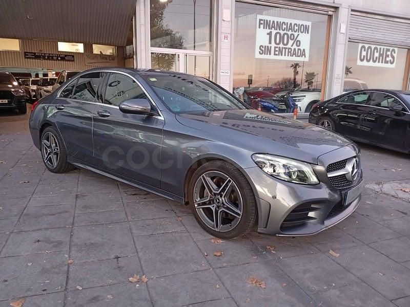 Usado Mercedes C220 194 CV (142 kW) 2019 Gris / plata Berlina