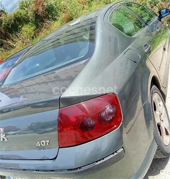 Usado Peugeot 407 Sport 170 CV (125 kW) 2006 Verde Berlina