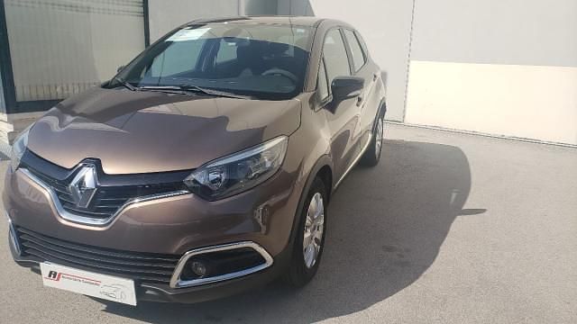 Marrã³n Usado 2015 Renault Captur SUV | 10.900 € (Precio justo) - Imagen 1/4
