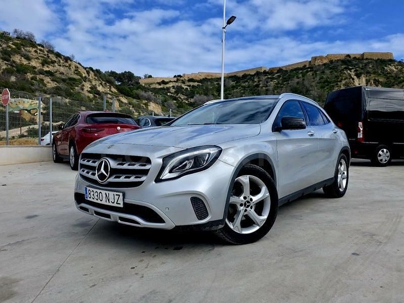 Usado Mercedes GLA200 136 CV (100 kW) 2019 Gris / plata SUV