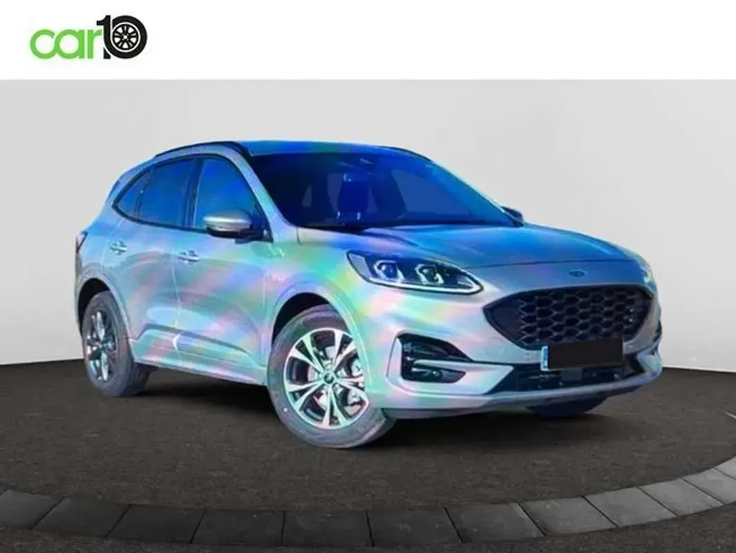Usado Ford Kuga ST-Line X 150 CV (110 kW) 2021 Gris SUV
