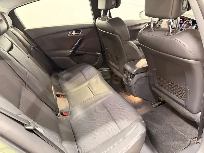 Usado Peugeot 508 Active 150 CV (110 kW) 2004 Gris / plata Berlina