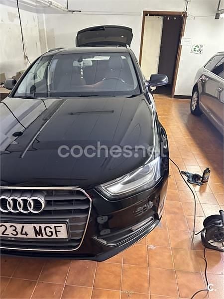 Negro Usado 2014 Audi A4 Familiar | 8600 € (Precio justo) - Imagen 1/4
