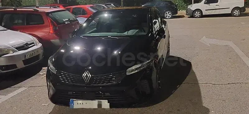 Usado Renault Clio V Techno 100 CV (73 kW) 2024 Negro Berlina