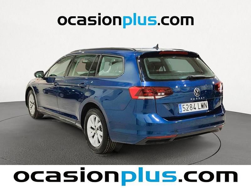 Usado VW Passat Business 150 CV (110 kW) 2021 Azul Familiar