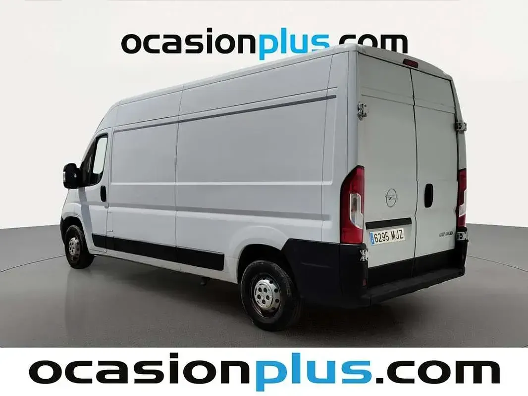 Usado Opel Movano 140 CV (102 kW) 2023 Blanco Van