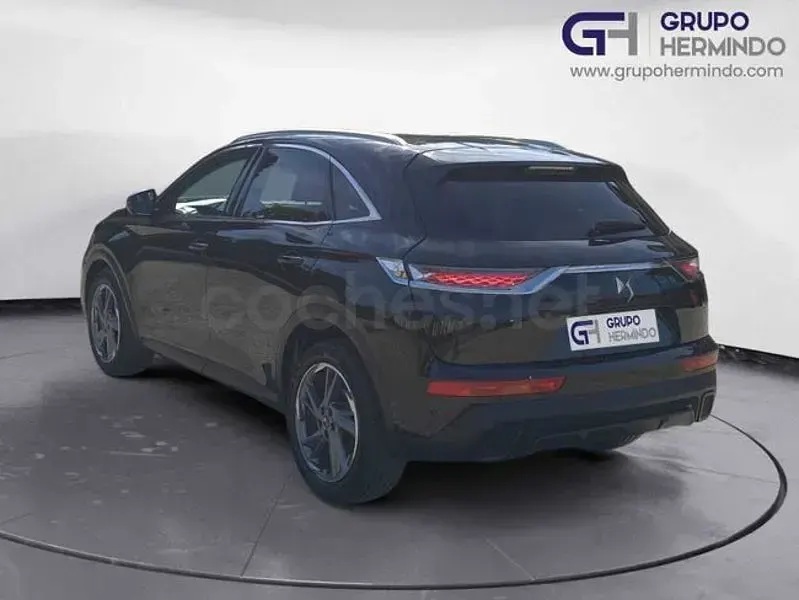 Usado DS Automobiles DS7 Crossback So Chic 130 CV (95 kW) 2021 Negro SUV