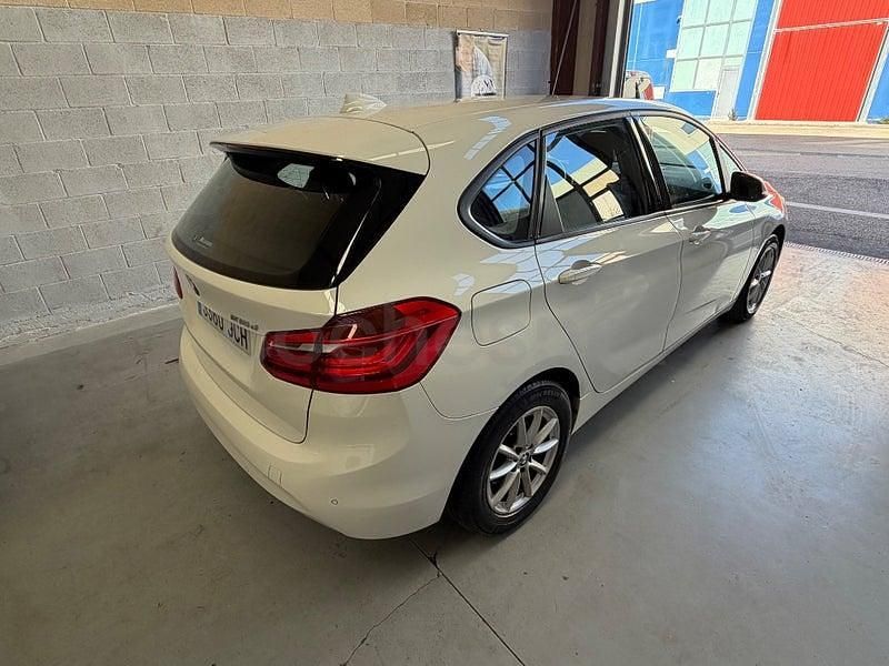 Usado BMW 216 Active Tourer Comfort Edition 116 CV (85 kW) 2015 Blanco Monovolumen