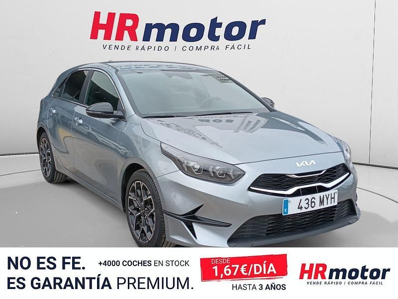 Usado Kia Ceed Style 101 CV (74 kW) 2025 Gris Utilitario