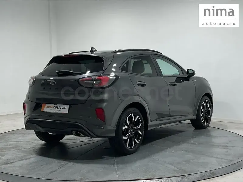 Usado Ford Puma ST-Line X 155 CV (114 kW) 2023 Gris / plata SUV