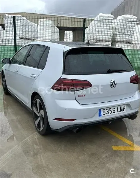 Usado VW Golf VII GTI 245 CV (180 kW) 2017 Blanco Berlina