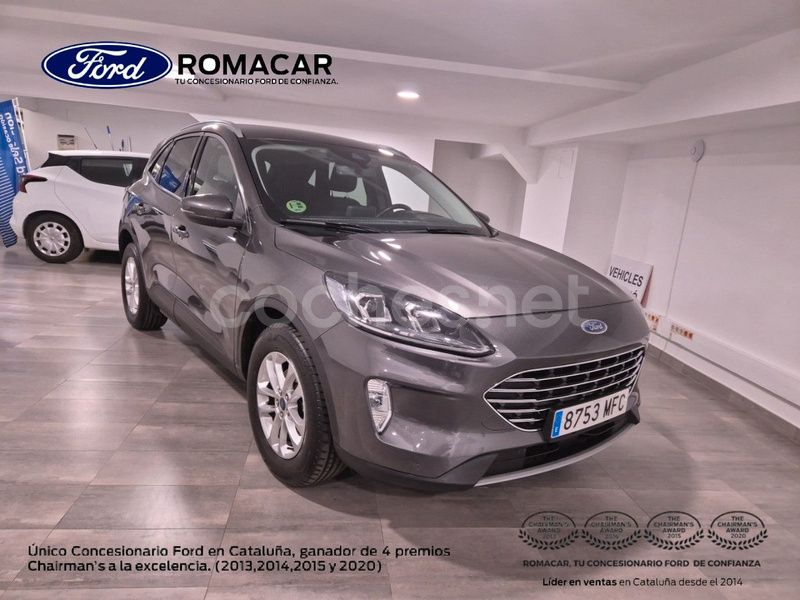 Gris / plata Usado 2023 Ford Kuga Titanium SUV | 21.500 € (Precio justo) - Imagen 1/4