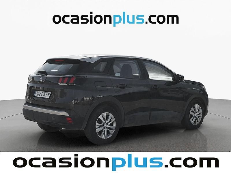 Usado Peugeot 3008 Active 130 CV (95 kW) 2019 Gris / plata SUV
