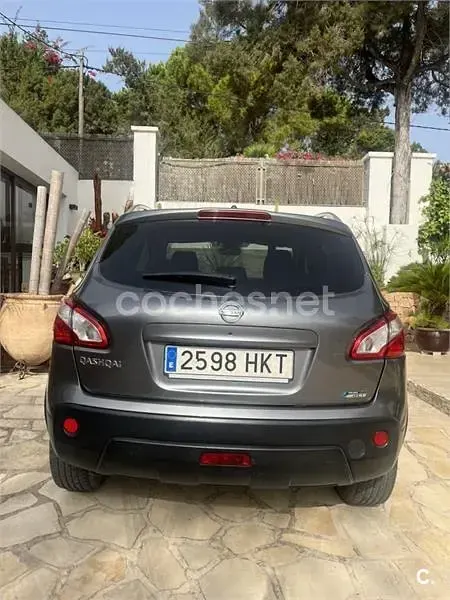Usado Nissan Qashqai 360º 130 CV (95 kW) 2012 Gris / plata SUV