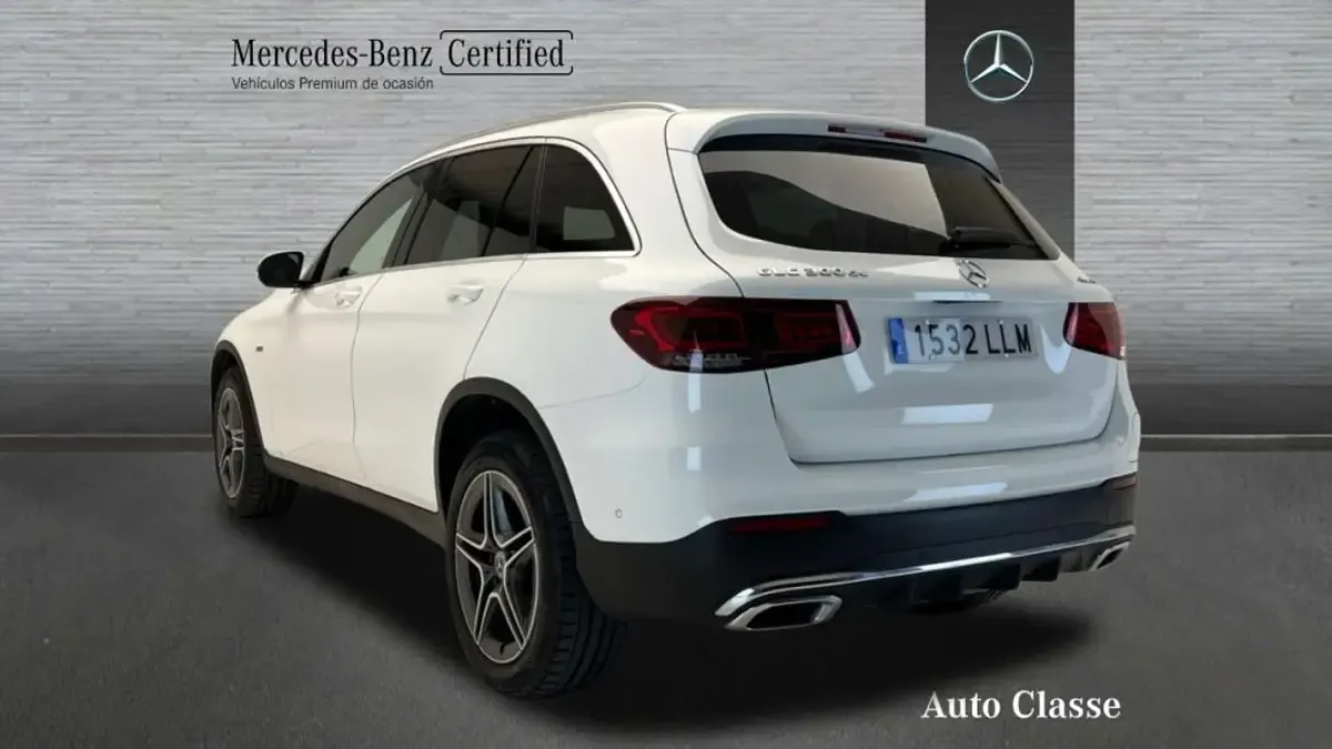Usado Mercedes GLC300 306 CV (225 kW) 2020 Blanco SUV