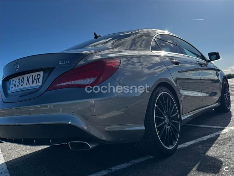 Usado Mercedes CLA220 170 CV (125 kW) 2014 Verde Berlina