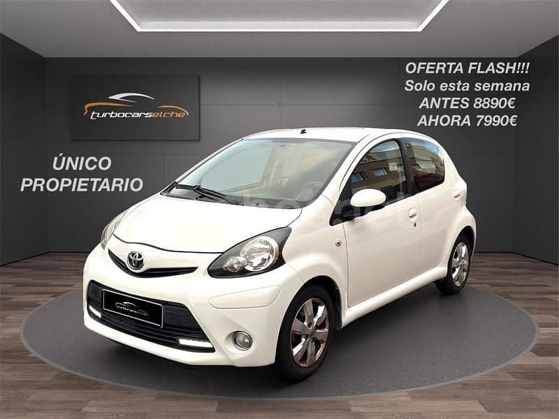 Blanco Usado 2014 Toyota Aygo City Utilitario | 7990 € (Precio justo) - Imagen 1/4
