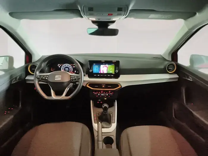 Usado Seat Arona Style 115 CV (84 kW) 2025 Rojo SUV