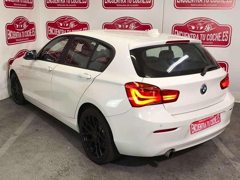 Usado BMW 116 Advantage 116 CV (85 kW) 2015 Blanco Utilitario