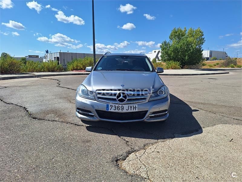 Gris / plata Usado 2011 Mercedes C220 Avantgarde Familiar | 9200 € (Precio justo) - Imagen 1/4