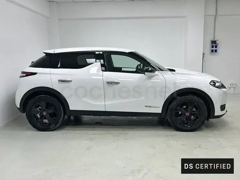 Usado DS Automobiles DS3 Crossback Performance 100 CV (73 kW) 2021 Blanco SUV