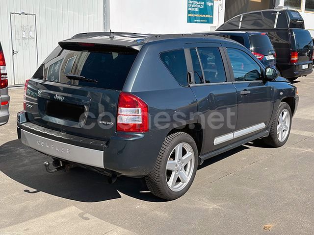 Usado Jeep Compass Limited 140 CV (102 kW) 2008 Negro SUV