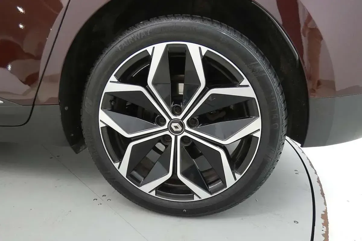 Usado Renault Grand Scénic Zen 150 CV (110 kW) 2021 Monovolumen