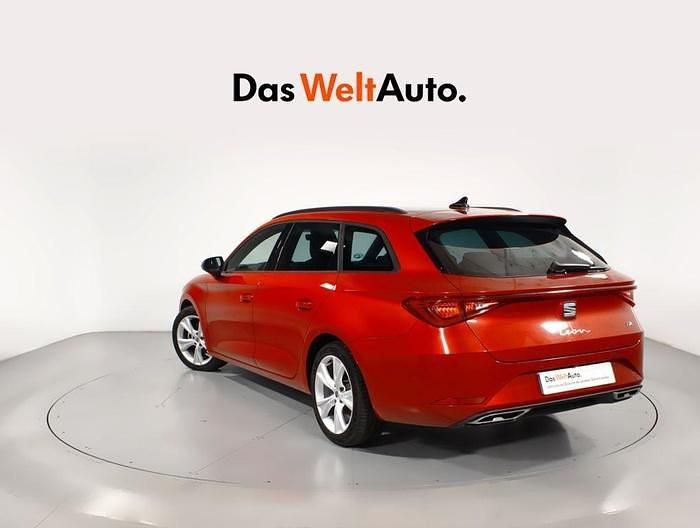 Rojo Usado 2024 Seat Leon ST FR Familiar | 26.000 € (Precio justo) - Imagen 1/4