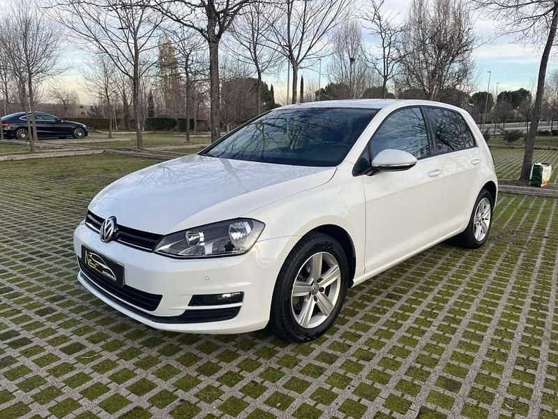 Blanco Usado 2016 VW Golf VII Advance Utilitario | 11.990 € (Precio justo) - Imagen 1/4
