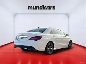 Usado Mercedes CLA180 136 CV (100 kW) 2018 Blanco Coupe