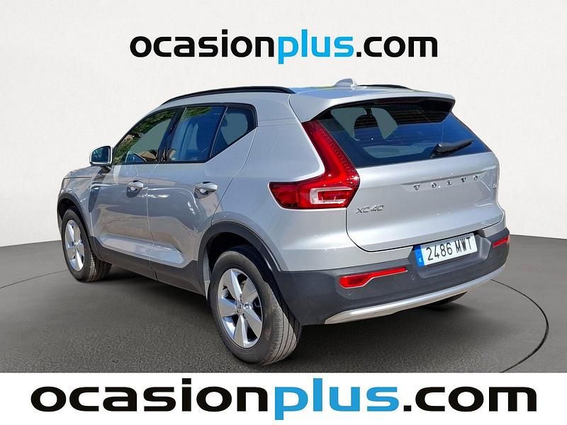 Usado Volvo XC40 163 CV (119 kW) 2024 Gris SUV