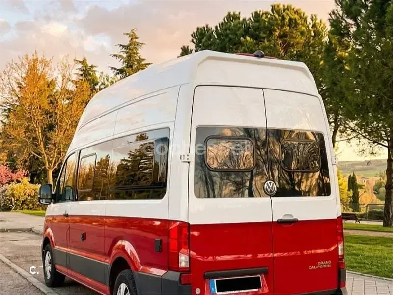 Usado VW California California 177 CV (130 kW) 2020 Rojo Van