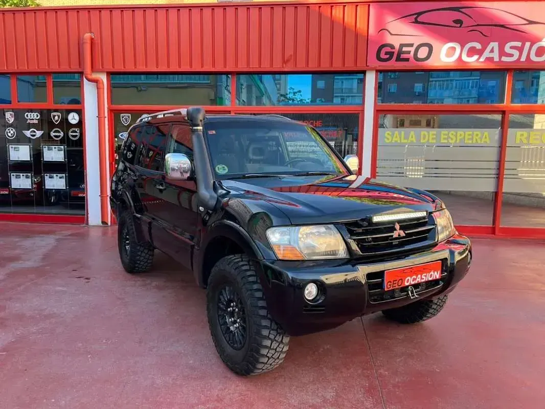 Usado Mitsubishi Montero 2005 Negro SUV